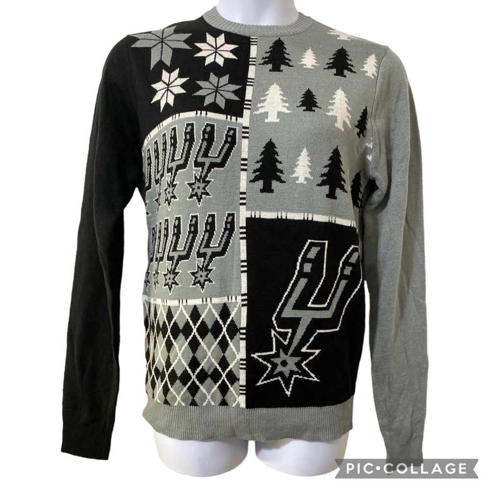 Forever Collectibles Ugly Christmas Sweater Size M